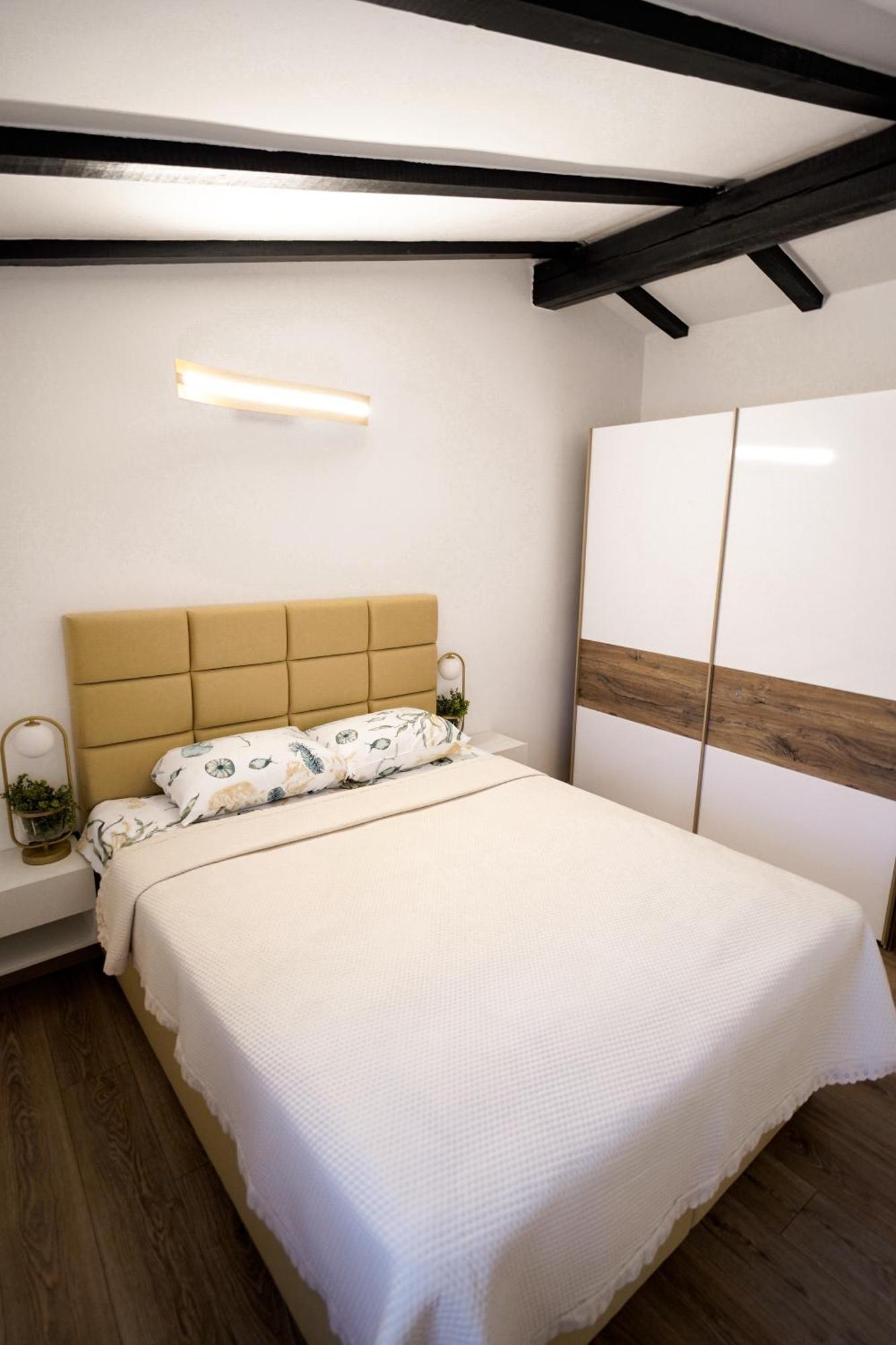 Apartment Rocco Rovinj Exterior photo